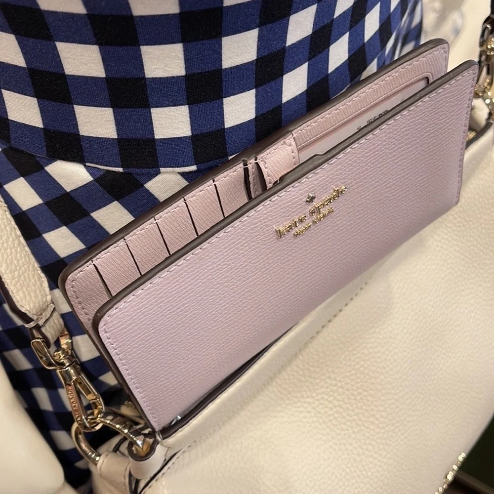 Kate Spade Darcy Large Slim Bifold Wallet
Lilac Moon - Picture 13 of 16